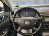 Škoda Octavia 1,6 1.6i+75kw+serviska+