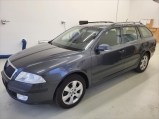 Škoda Octavia 1,6 1.6i+75kw+serviska+